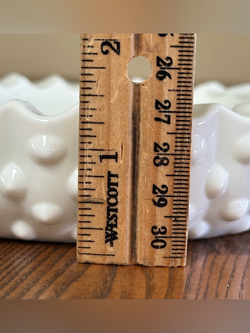 Set of 3 Vintage Fenton white hobnail round nesting ashtray trinket dishes - Picture 9 of 9